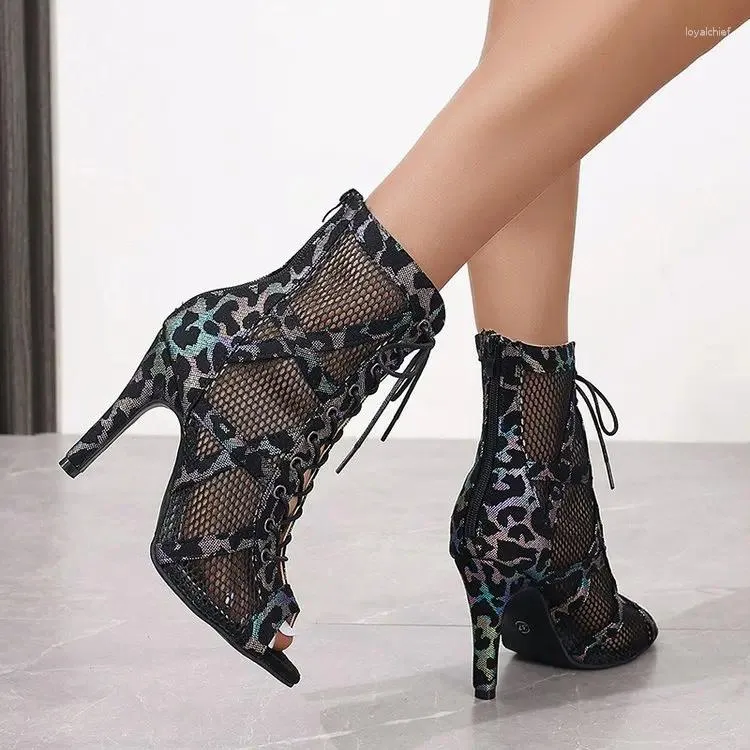 Sandaler Fashion Show Black Net Tyg Cross Strap Sexig High Heel Woman Shoes Pumpar Lace-Up Peep Toe Casual Mesh