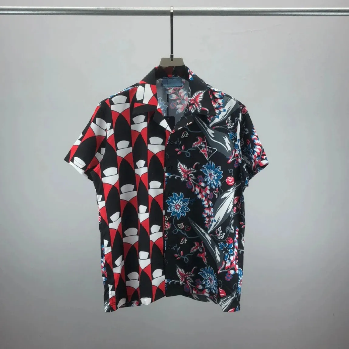 Summer Mens Camp Campcollar Shirts à manches courtes Vintage Patchwork Design Flower Modèle Hawaiian Beach Silk Shirts 240422