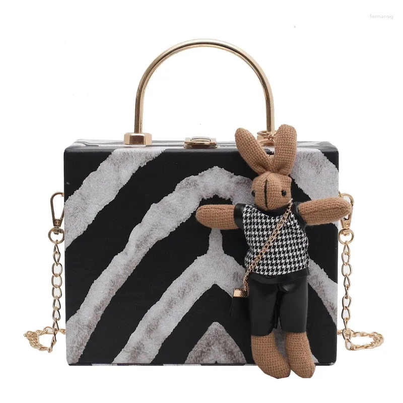 Sac Zebra Pattern pour femmes rétro portable à petite chaîne carrée, messager d'épaule unique