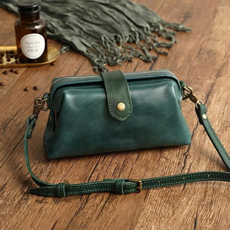 Shoulder Bags Fashion Design Girls Small Women PU Leather Solid Color Messenger Bag Vintage Ladies Purse