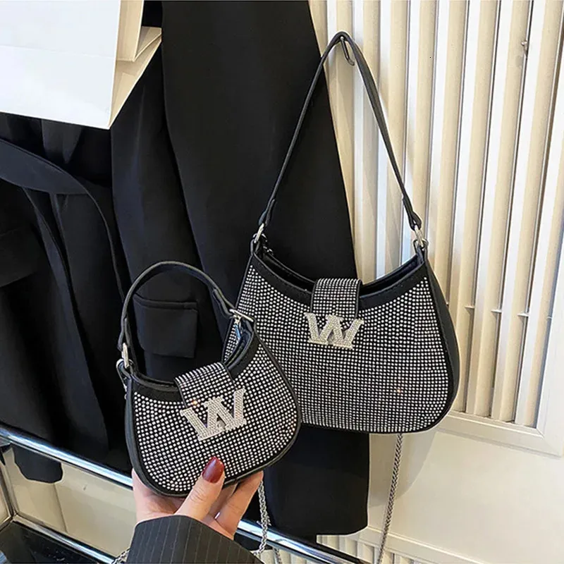 Väskor för kvinnor Designer Luxury Mini Rhinestone Shoulder Hand Bag Evening Party Purse Clutch Chain Sling Handväskor 240419