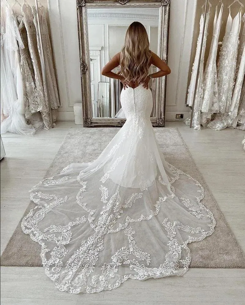 Sexy Mermaid Wedding Dresses 2024, Long Sleeve Lace Appliques Sheer Neck Court Train Charming Boho Beach Bridal Gowns