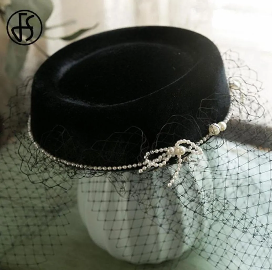 Gierige rand hoeden fs zwarte hoed met sluierpilbox bruiloften fascinator elegant parel franse baret mesh vrouwen fedora cocktailparty2476880