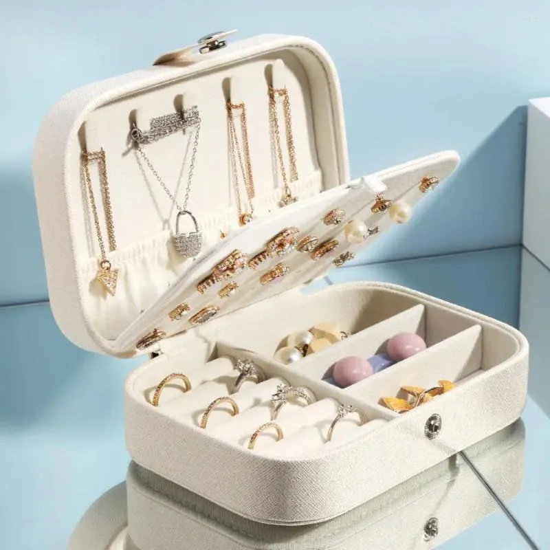 Kosmetiska väskor liten smyckeslåda för kvinnor faux läderhalsband ringar örhängen fall reser juvelery arrangör gåva