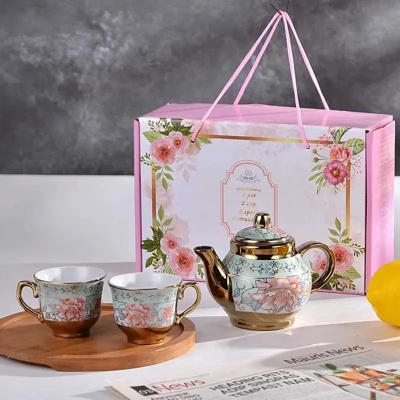Tee-Sets Europäischer Stil 2 Tassen 1 Topf Goldverpackter Keramik-Tee-Set Elektroplattiert Kaffeetasse Pot Praxis Auftragsgeschenk