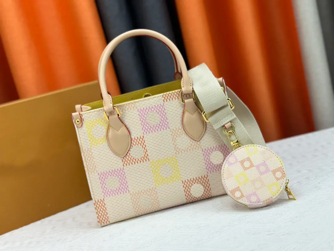 LV Damierlicious thumbnail