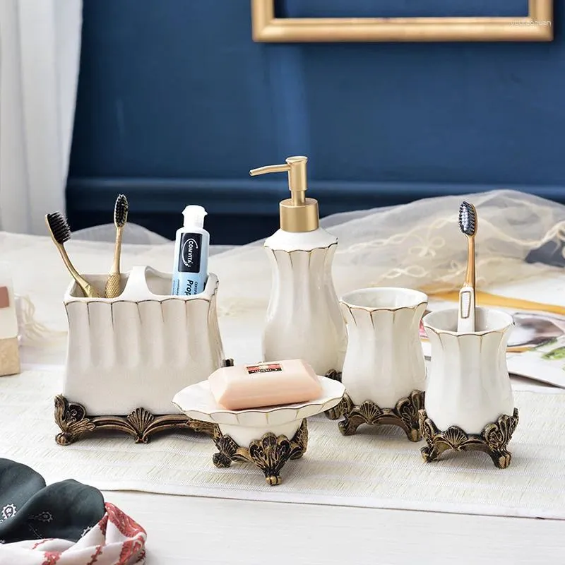 Flytande tvål dispenser 1 st keramik vit lotion flaska europeisk stil gurgle kopp hållare tandborste hem badrumstillbehör leveranser