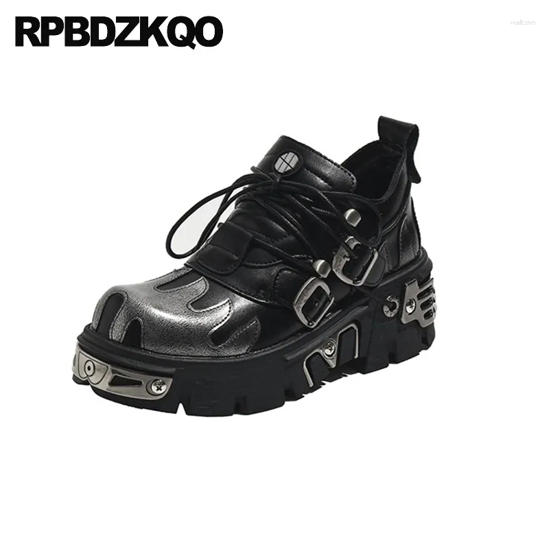 Klänningskor Metal Punk Chunky Platform Y2K Flame Buckle 44 Kvinnor stor storlek Tjock Sole Oxfords Round Toe 12 Lace Up Rock Medium Heel