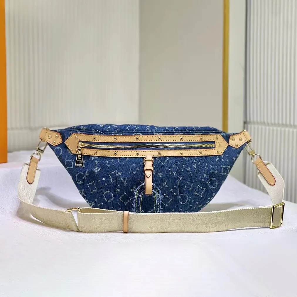 Borsa in vita vintage di alta qualità in denim Portatura portatile Flower Cross Borse Cross Borse Borse Borse Portafoglio di moda Wide Messenger Borse a tracolla