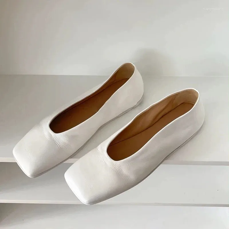 Scarpe casual bianche di punta quadrata bianca piatti semplici a fondo morbido moca
