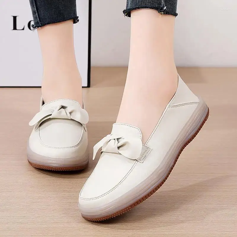 Casual Shoes Women's 2024 Spring British Style Small Leather Moccasins Flat Loafers