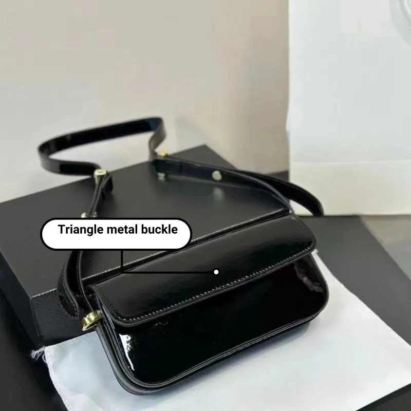 豪華な化粧品バッグラッカーレザーレザーレザーハンドバッグは、ハイエンドファッションクロスバッグのために5色で利用できる調整可能なショルダーストラップ付きのショルダーバッグ