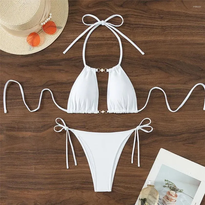 Dames badkleding bikini set sexy witte hol uit micro dames 2024 mini string badpakken parel decoratie snaar halter bather bather