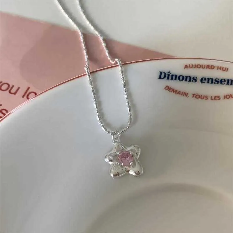 Универсальное и высококачественное ювелирное ожерелье с луком-жемчугом цепь японской и корейской легкой роскоши и нишевого дизайна.