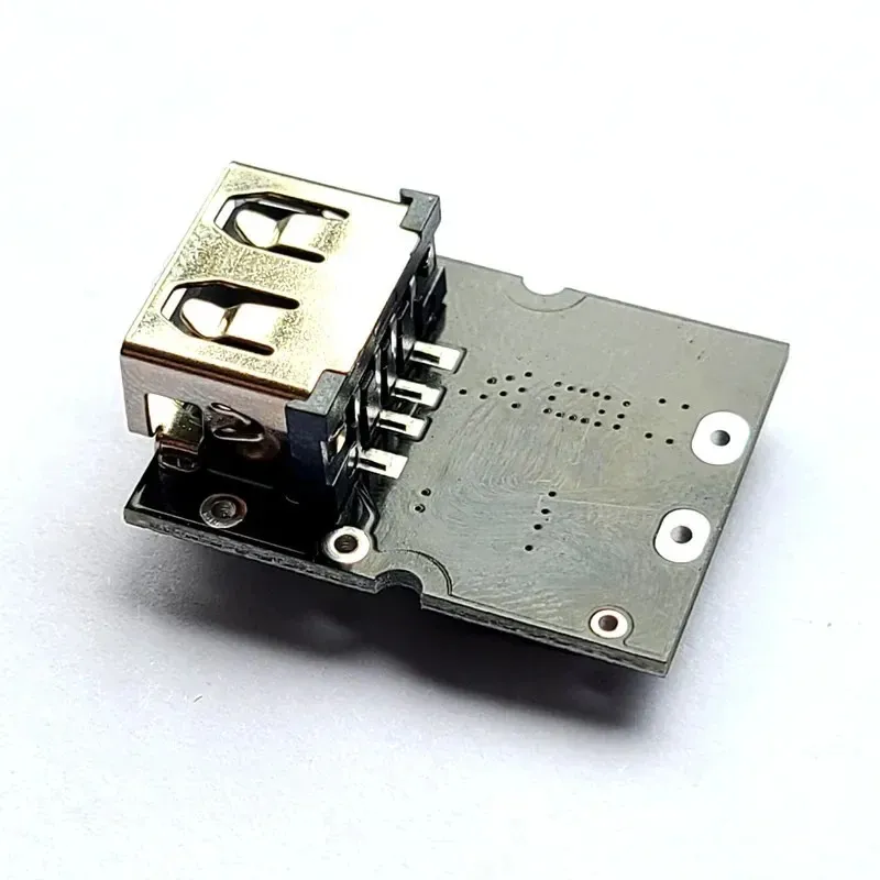 Type-C USB 5V 2A Boost Dönüştürücü Step-Up Güç Modülü Lityum Pil Şarj Koruma Kartı LED DIY Şarj Cihazı için