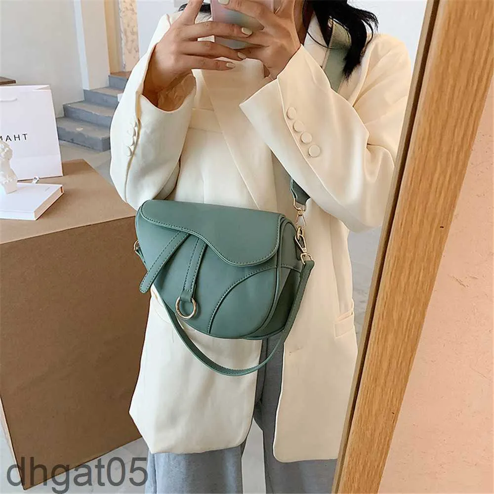 Shoulder Bags Evening Bags Evening Bags Womens Leisure Saddle Pu Solid Color Diagonal Fashion Easy Matching Lady Handbags 230214 Tabby Messenger