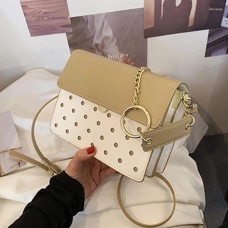 Umhängetaschen Käse kleiner quadratischer Tasche 2024 Sommer Frauen Messenger Metallkette Design Damenmut Geldbeutel