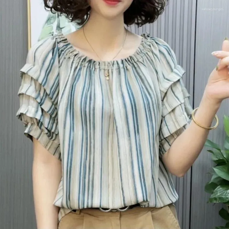 Women's Blouses 2024 Summer modieuze high-end temperament los passende casual afslanke deksel Belly veelzijdige ronde nek shirt