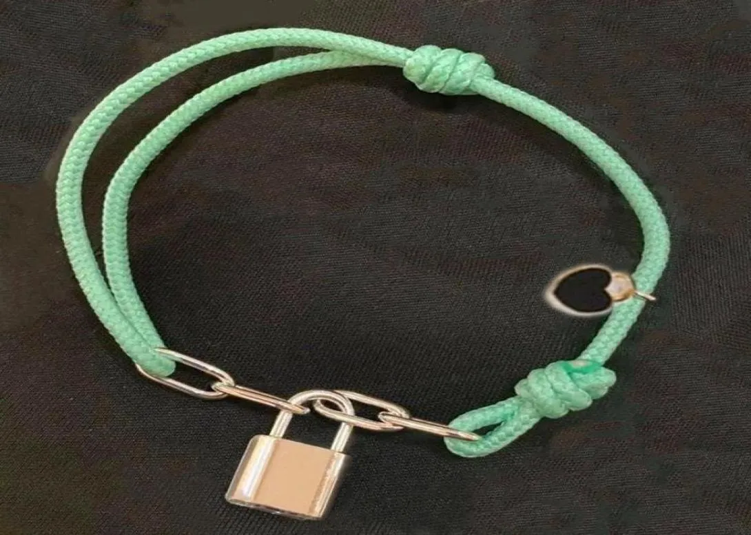 Mode heeft postzegels en doos handgemaakt touwslot handtouw belofte armbanden persoonlijkheidslot vorm ontwerp Bracelet Creative Wild HO9581324