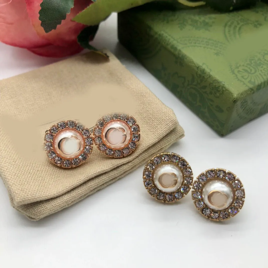 Eleganckie kolczyki projektant litera g kolczyki urok kryształowe rhinestone okrągły perłowe uszy złota kolczyki stadnonowe dla kobiety przyjęcie weselne biżuteria mody