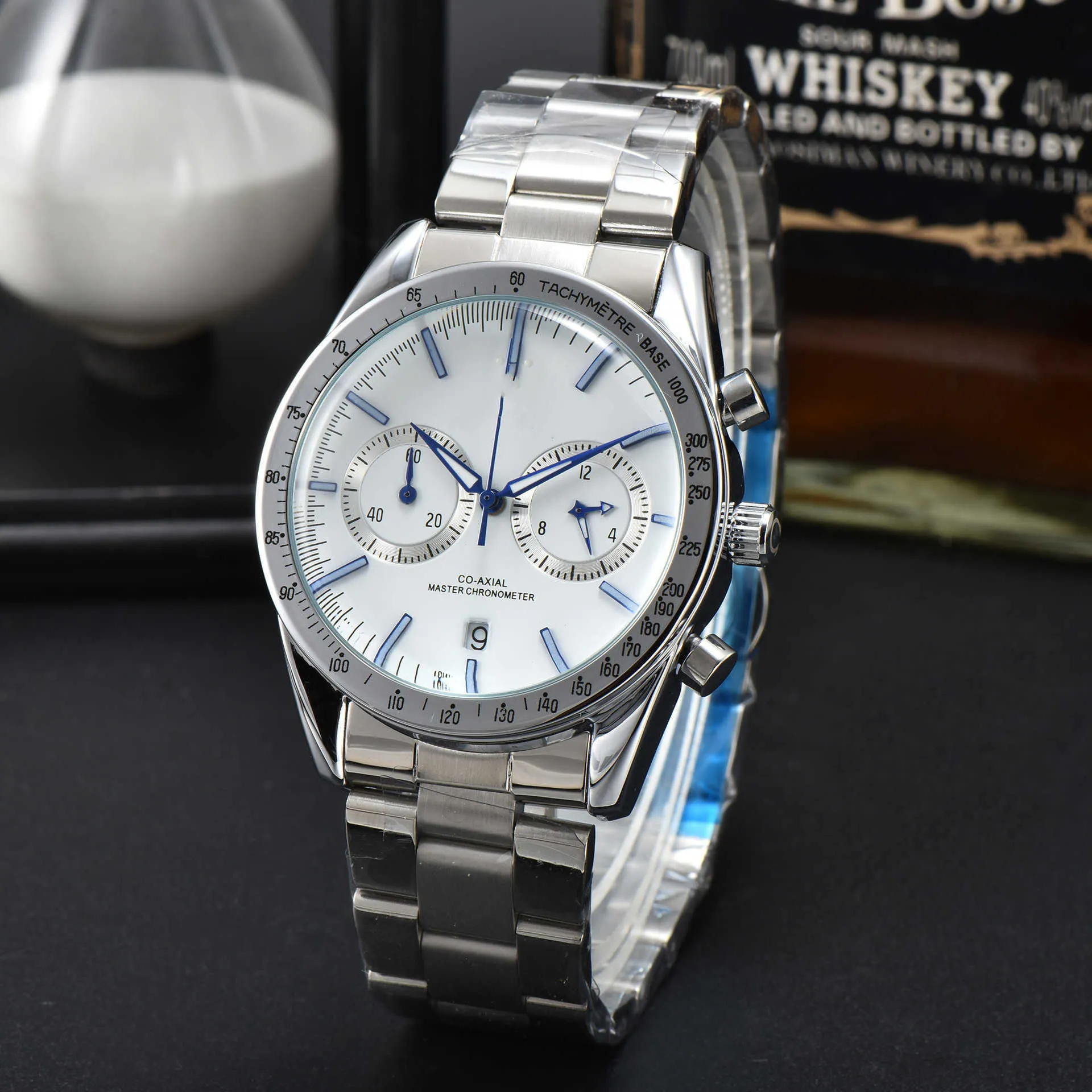 Bekijk horloges AAA Oujia Five Naald Series Steel Strip Fashion Watch Small Payment Mens Watch