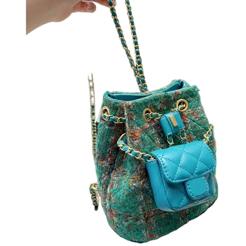 24ss Nowy francuski klasyczny designerski projekt plecak Tweed metalowa torba łańcuchowa modne damskie diamentowe ramiona Torba Bag