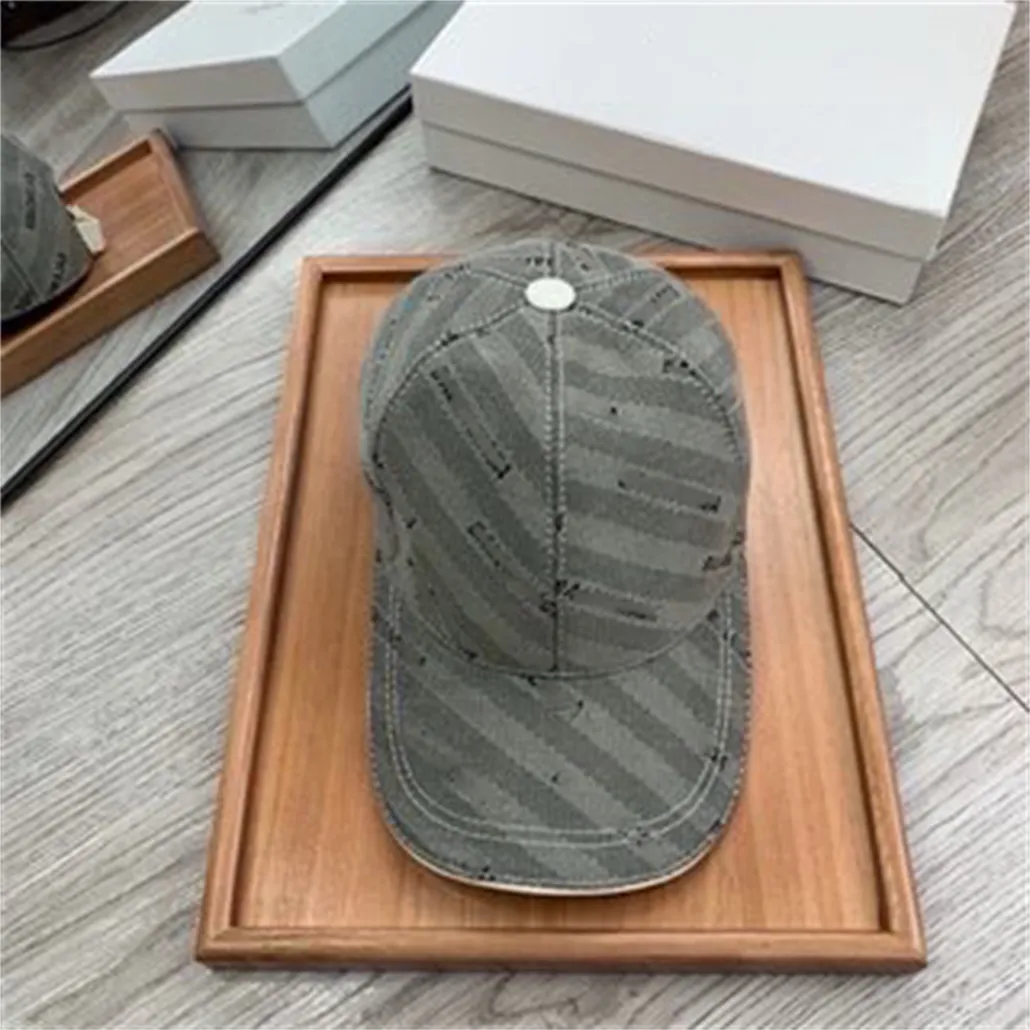 Fashion Baseball Caps Yoga Baseball Femme Femme Outdoor Designer CAP Été Femmes Polylefoux Big Head Surround Show Face Small Sunvisor Wear Letter Tongue de canard