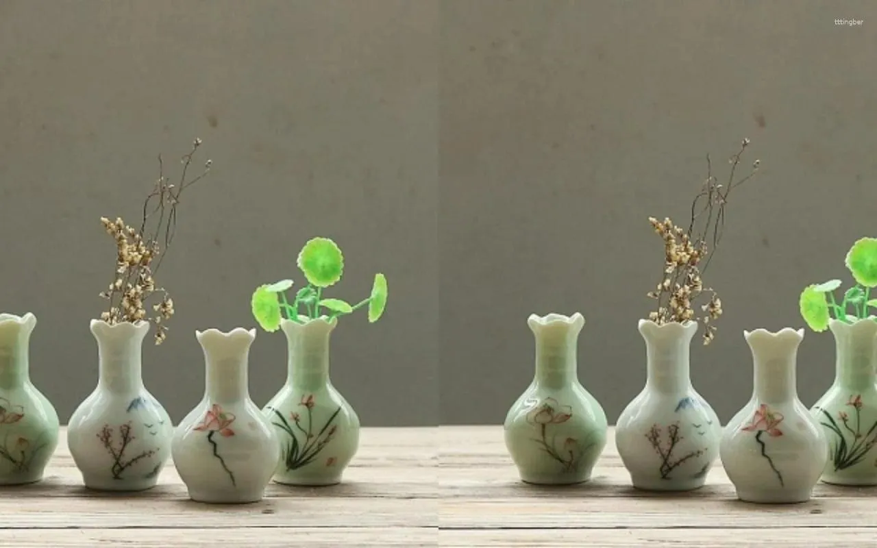 Vasen Handgezogene Celadon Vase Keramik Kreatives Porzellanblumenzeremonie Mini Ornament Hydroponic Small Ware Home Decor