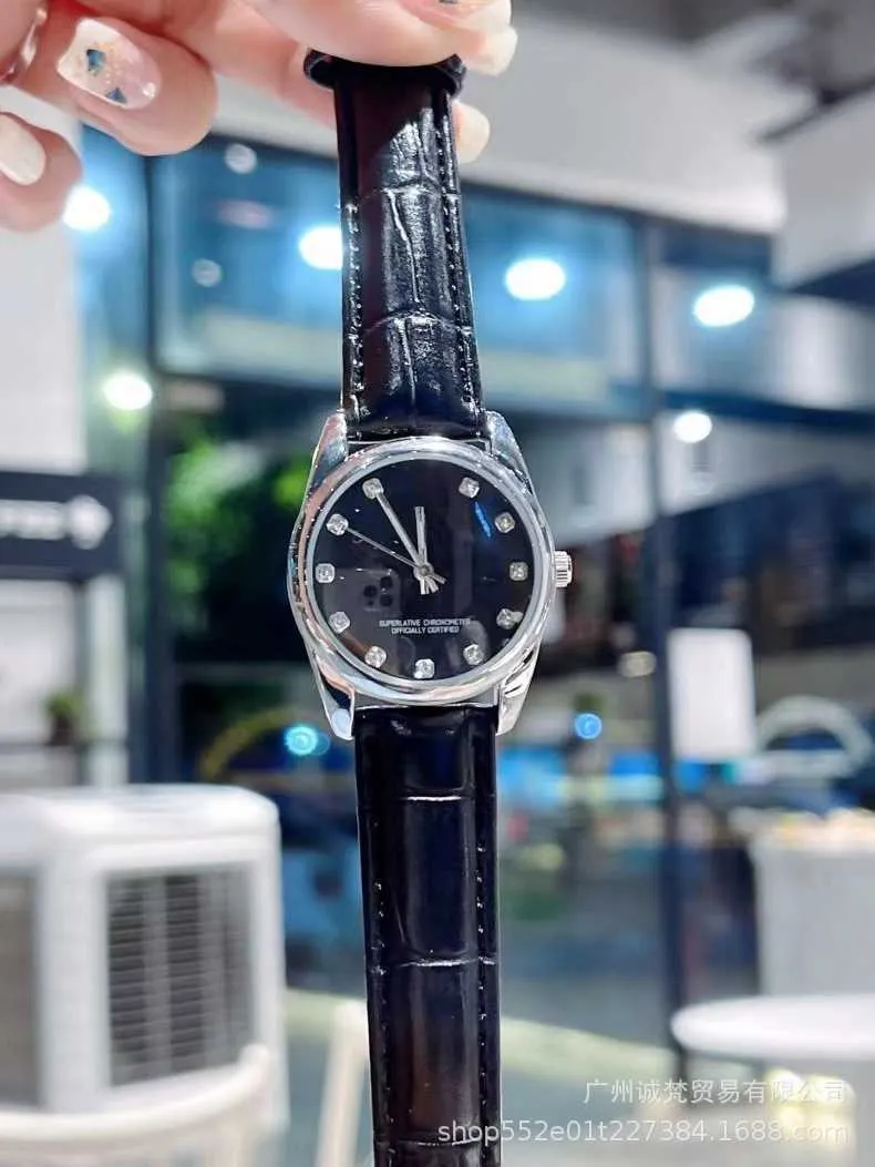 Bekijk horloges aaa nieuwe stijl horloge dames beroemd horloge laos luxe mode diamant riem kwarts dames kijken tiktok live uitzending herenhorloge