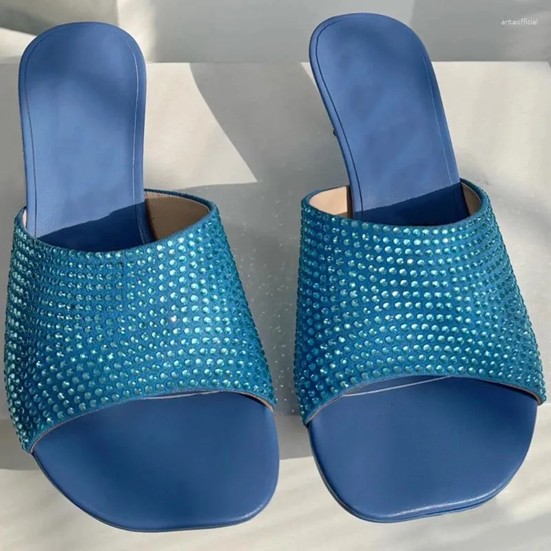 Kleiderschuhe Baeromad Mode Runway Sommerparty Blaue Farbkätzchen HELS Frauen Open Tobe Rund Gorgeous Diamond