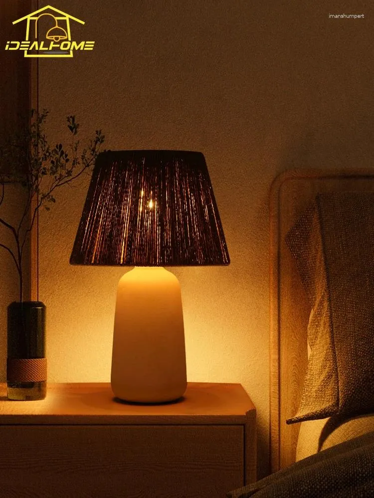 Lampy stołowe Wabi-sabi tkanie ceramiczna lampa bazowa LED E27 Minimalistyczne nowoczesne urządzenie oświetleniowe Sypialnia studia Iving Room Hall