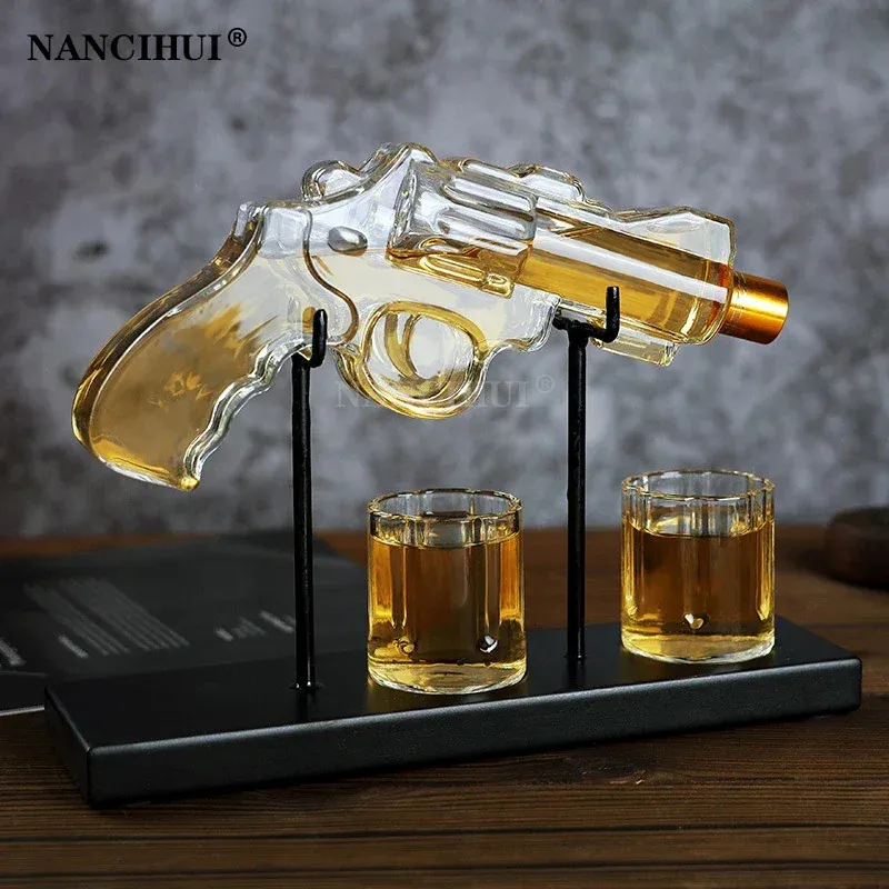 Revolver Glass Decanter Whisky Conjunto de vinhos Distissor de barra de recipiente de pistola em forma de pistola em forma de pistola requintada presente 240429