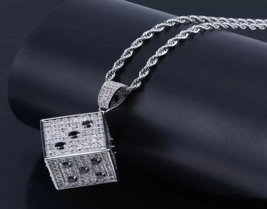 Hip Hop Brass Gold Silver Color Iced Out Micro Pave Cz Square Dice Pendant Necklace Charms för Men3034169