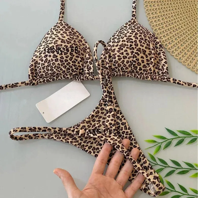 Qinjoyer Swimwear Women Leopard Print Bikini Biquini Braziliaanse 2 -delige set String String Pak Beach Wear 240426