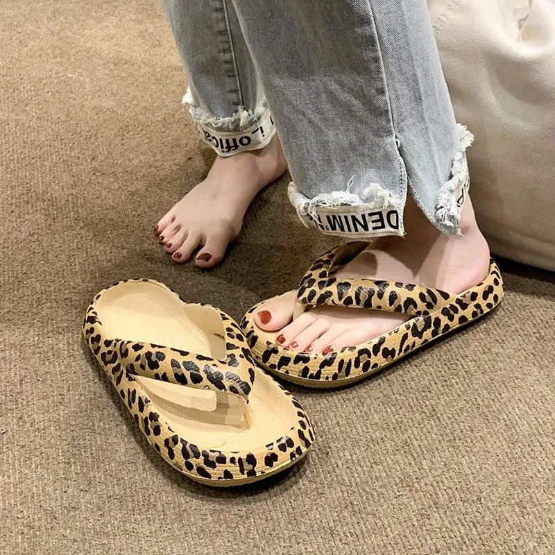 Slippers Mulheres Summer Summer Leopard Sole chinelos de lascas