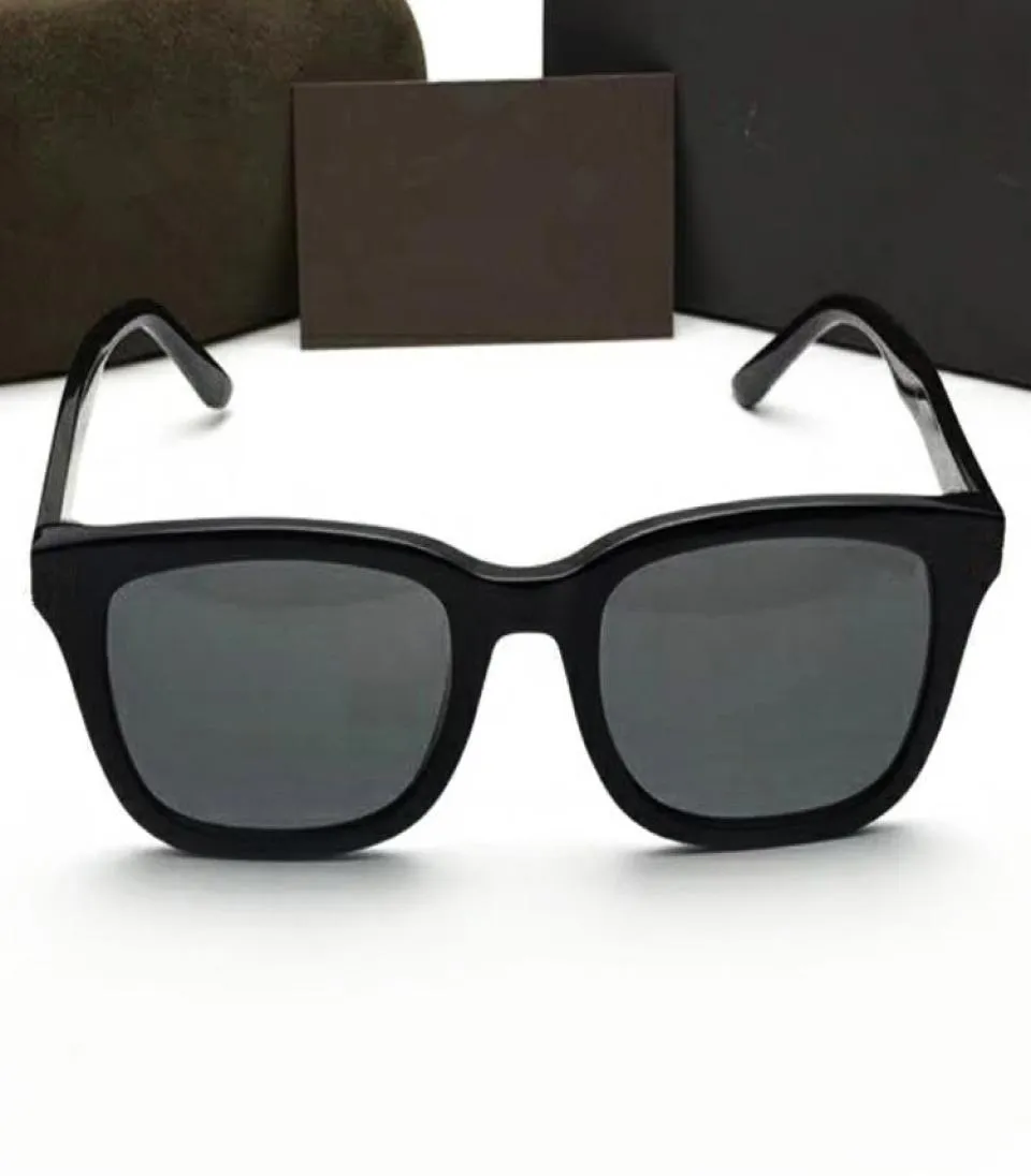 0392トムサングラスラグジュアリートップQualtiy New Fashion Man Woman Eyewear Ford Designer Brand Sun Glases with Original Box 2111730494