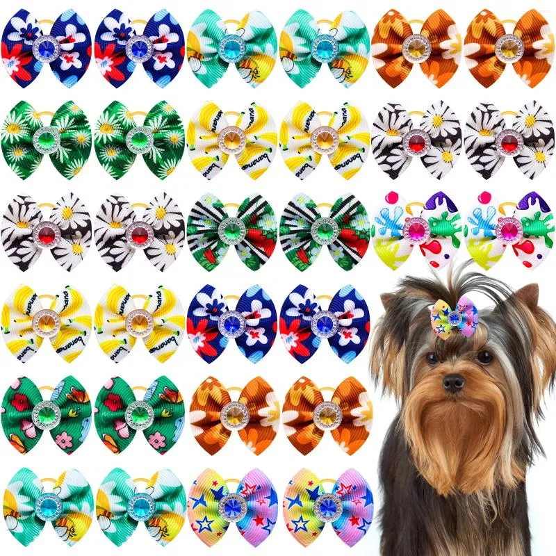 Vêtements pour chiens 50 / 100pcs coiffure Accessoreis Puppy Bows Flower Pites Headwear Chiens de chat Chat Girls For Cats ACCESSOIRES