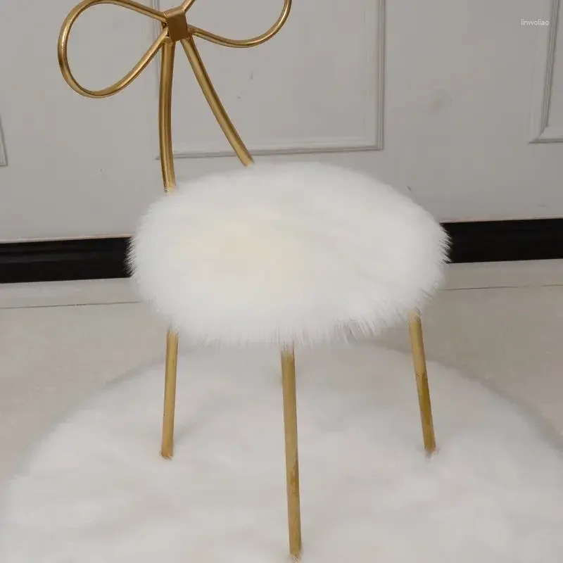 Almoço de lã de lã de lã quente de coloração Solic Cadeira de jantar Anti-deslizamento Mat de alta qualidade 2024