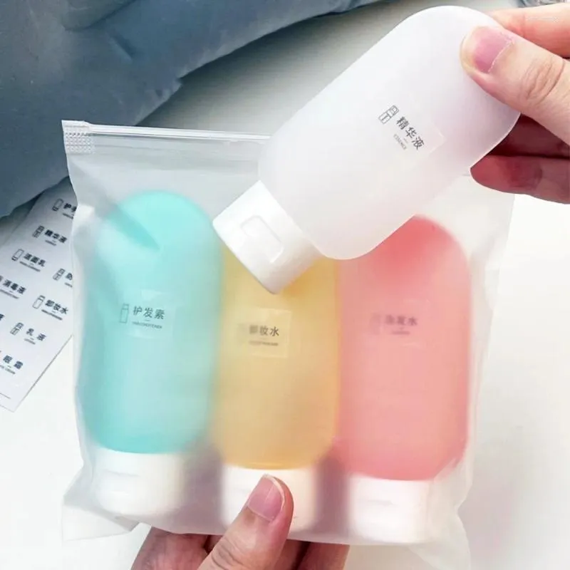 Bouteilles de rangement 3pcs Cosmetics en plastique sous-bouteille Gel de douche de soins de la peau