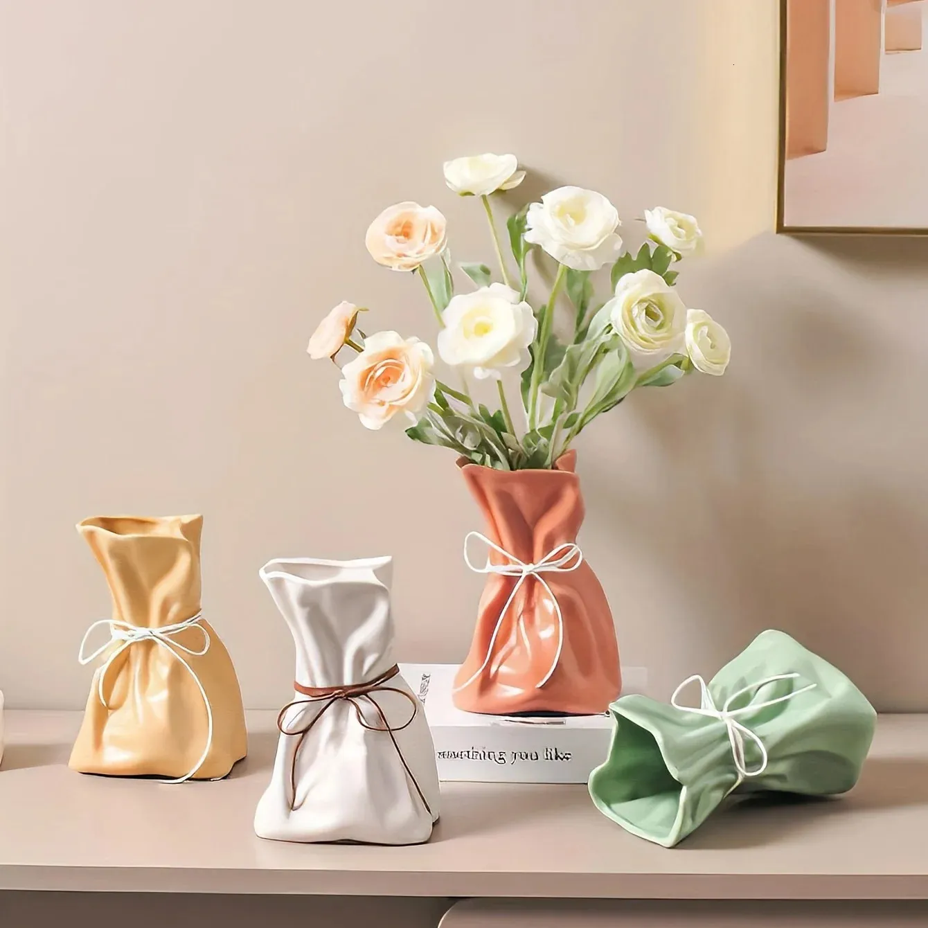 Paper Bag Vase White Ceramic Flower Vase Unique Grab Crinkle Design Boho Decorative Vases for Modern Home Decor Wedding 240422