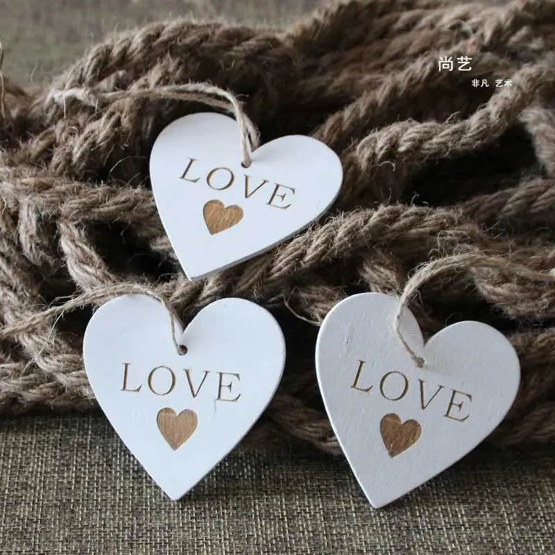 10pcs of DIY Wood packaging hanging white covered curved Love and Heart pattern Wedding Birthday Christmas Valentine gift pack