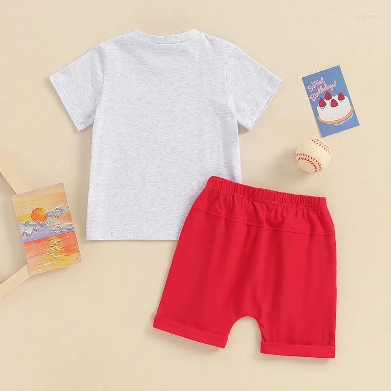 Kledingsets Ginevsal Baby Boy Baseball Outfit 1-5t T-shirt met korte mouwen en elastische shorts Kleding Set Peuter Verjaardag