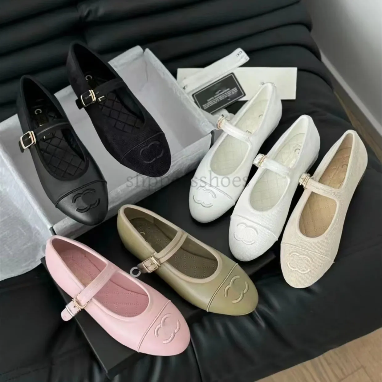 Cloth mary jane shoes best sale