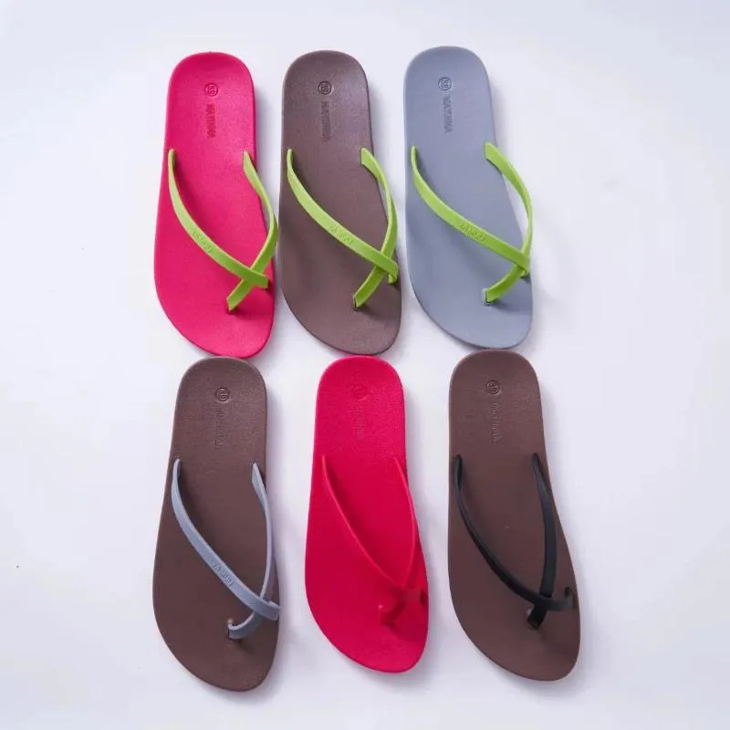 Slippers 2024 Thaise mode klem voet non-slip en deodorant buiten badkamer vrouwen zomer flip-flops dames strandschoenen shw154