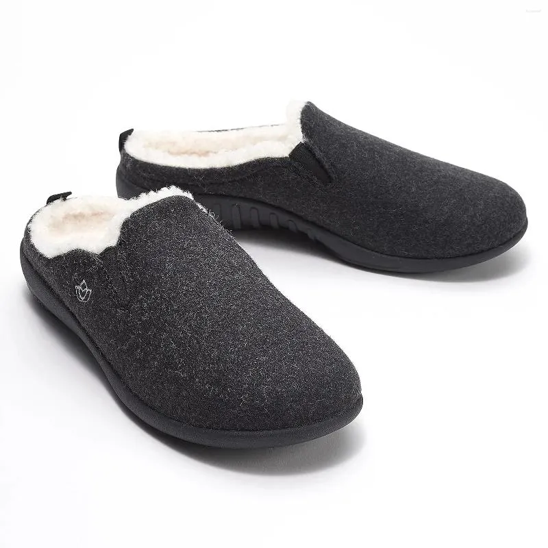 Pantoufles d'hiver en peluche en mollet bordé glissade sur chaussures de maison