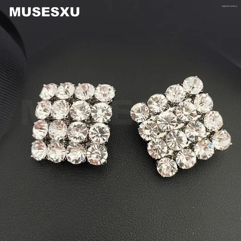 Boucles d'oreilles ACCESSOIRES DE BIEAUX RETRO STYLE FULLE CRIST CRIST CRIST SQUATE POUR LES Fêtes et cadeaux pour femmes