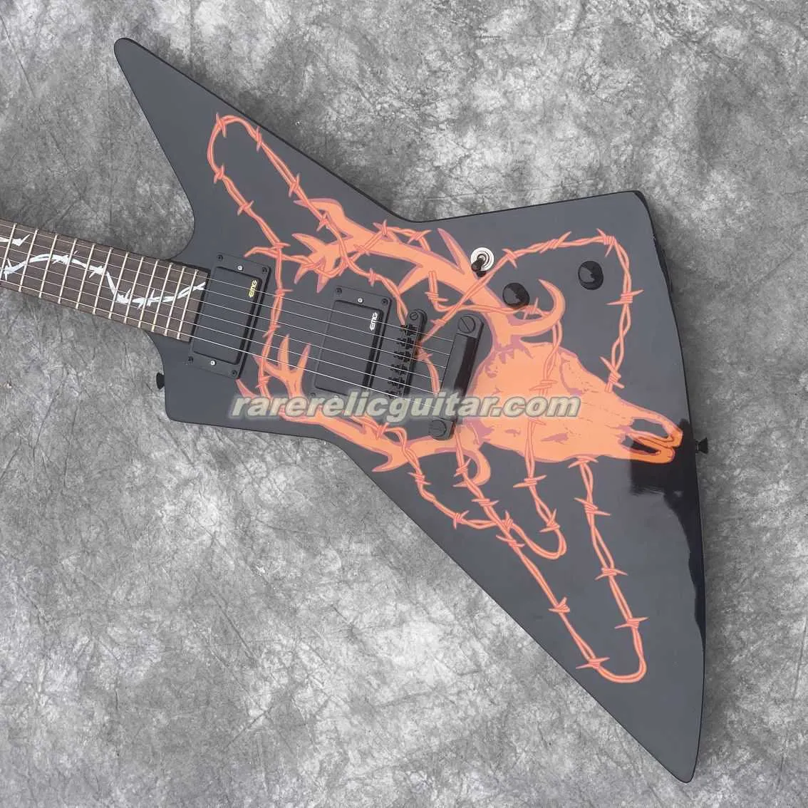 James Hetfield Woodburned Elk Skull MX250 Black EX Hamer Slammer Guitar With Metallic Finish EMG Pickups Grover Tuners And Black Hardware Clearance From Jugg guitar 126.14 DHgate.Com