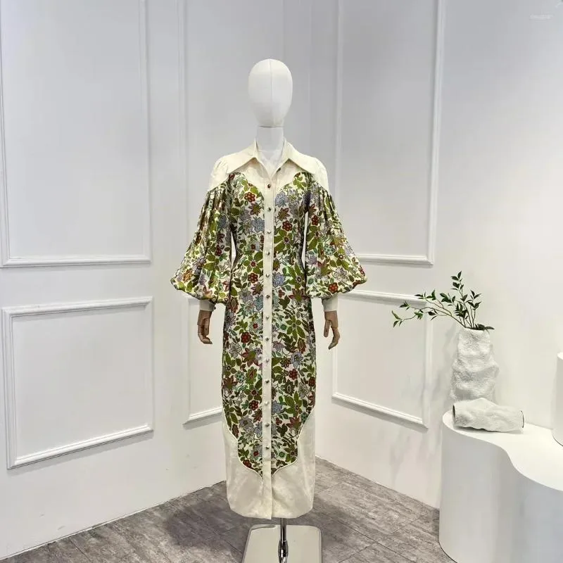 Casual Dresses Green 2024 Linen Toppkvalitetsankomster Vintage Floral Printing Long Lantern Sleeve Knappar Frill Woman Midi Dress