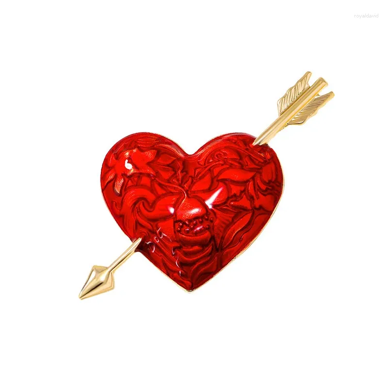 Broches Love Pins Creative Heart en forme d'arc et de flèche design alliage en alliage Broche festivals romantiques Beau cadeau pour fille