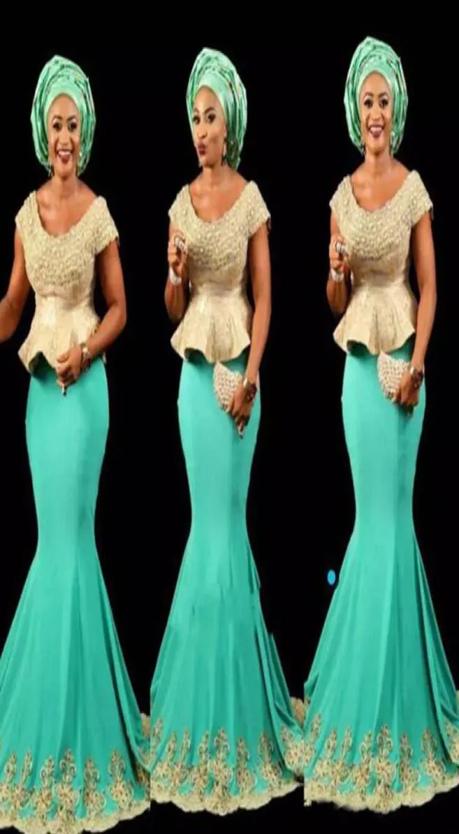 Magnifiques robes de soirée africaines arabes Styles de dentelle nigériane Scoop Necy Sirène Tarquoise Robes de bal avec appliques en dentelle1862764